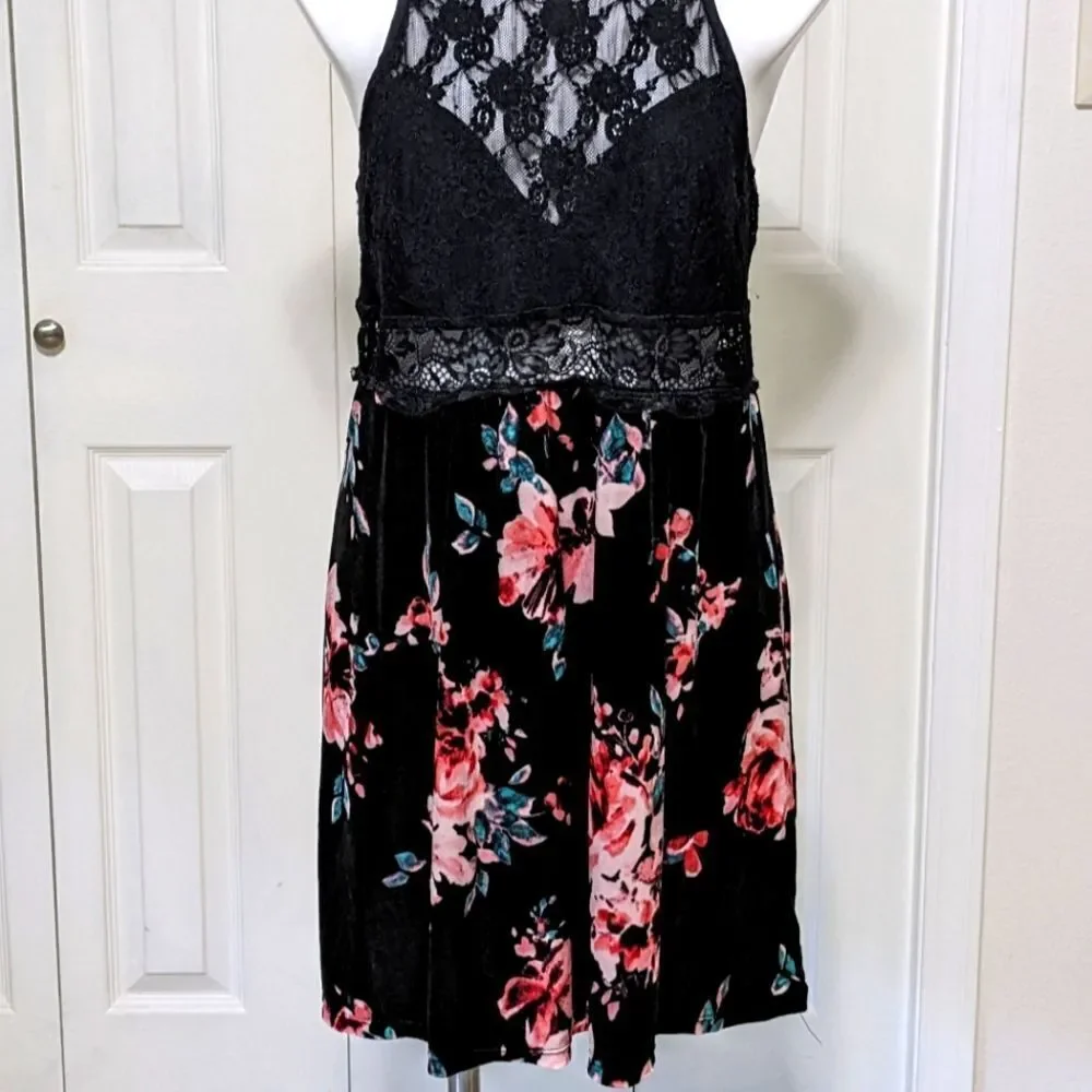 NWOT INC International Concepts Lace bodice / Floral Velvet Chemise / Mini Dress - Picture 4 of 11